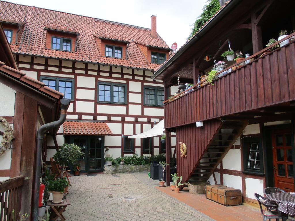 Hotel Erfurter Kreuz Kirchheim  Екстер'єр фото