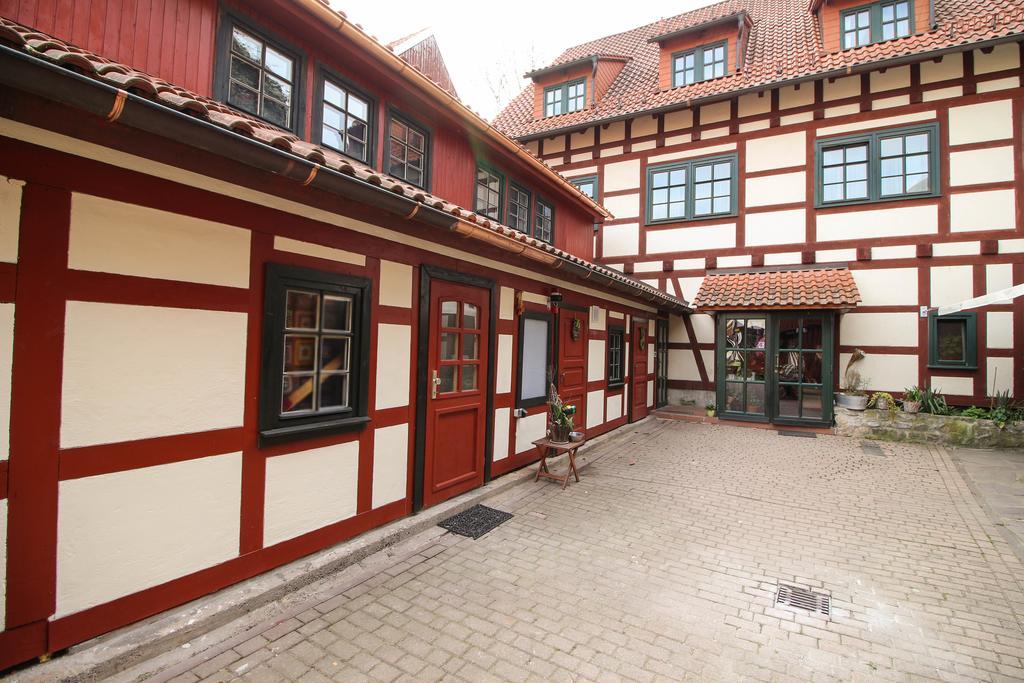 Hotel Erfurter Kreuz Kirchheim  Екстер'єр фото